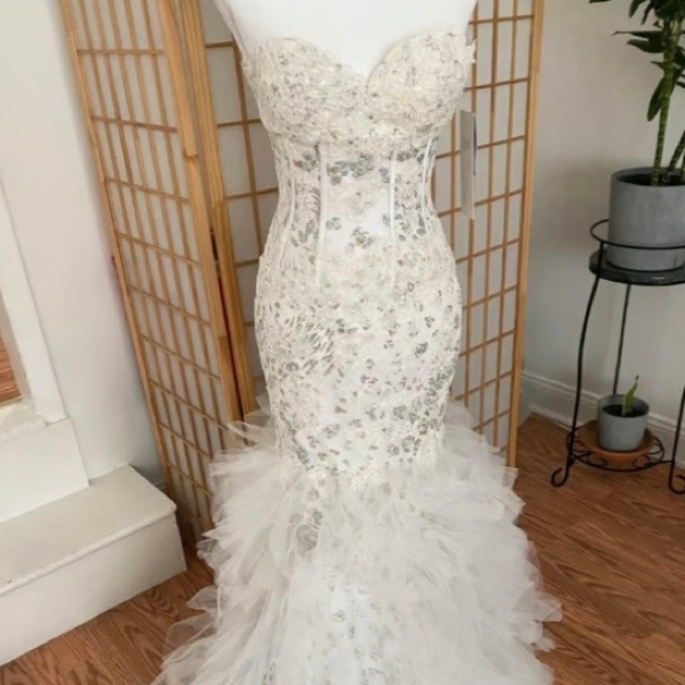 Mac Duggal dress maxi gown fashion